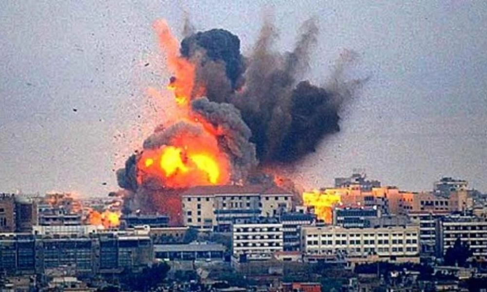 Σαν σήμερα το ΝΑΤΟ ξεκίνησε να βομβαρδίζει τη Γιουγκοσλαβία (βίντεο)